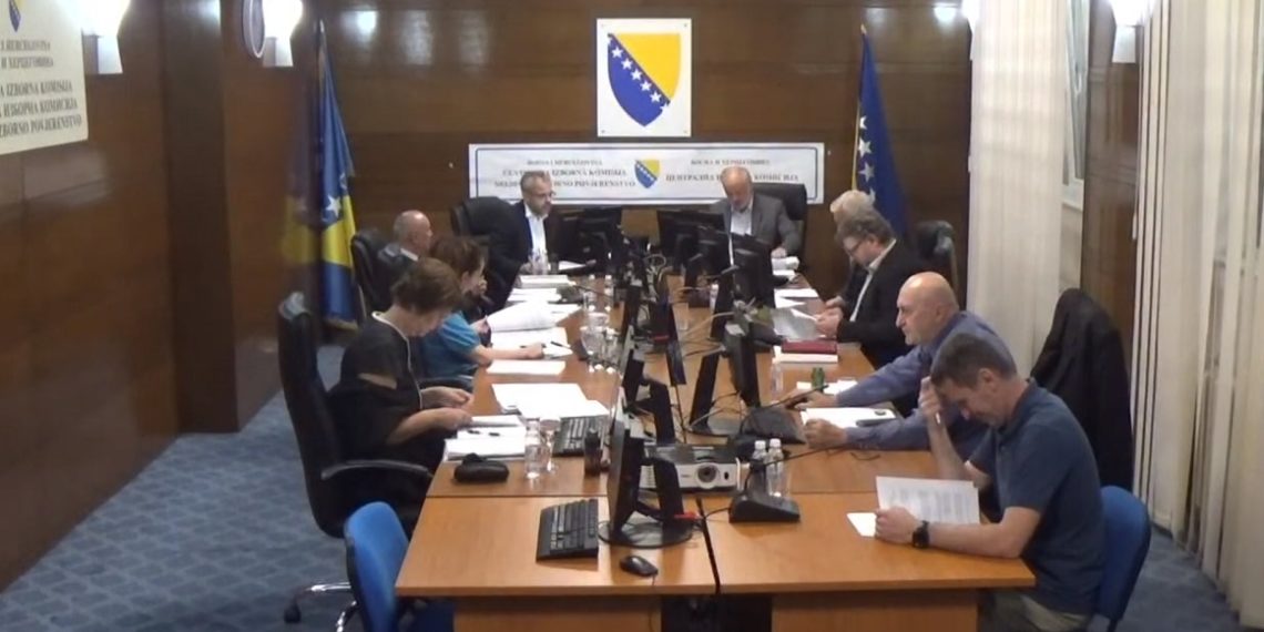 Okončan proces ovjere prijava političkih stranaka i nezavisnih kandidata za učešće na Općim izborima 2022. godine
