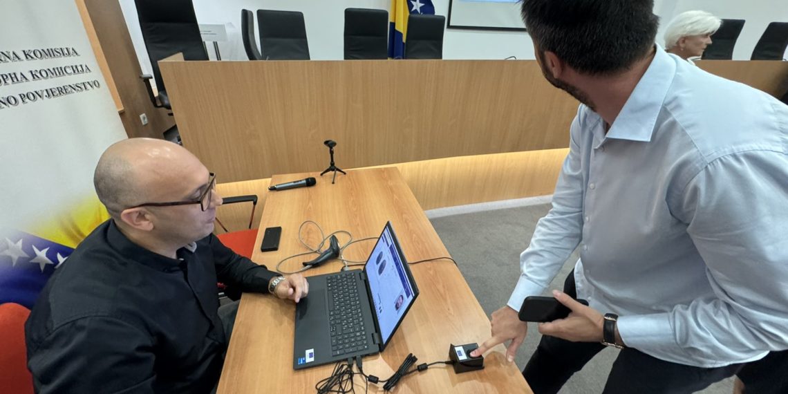 Pod lupom na demonstraciji pilot projekta uvođenja novih tehnologija za Lokalne izbore 2024.