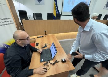 Pod lupom na demonstraciji pilot projekta uvođenja novih tehnologija za Lokalne izbore 2024.
